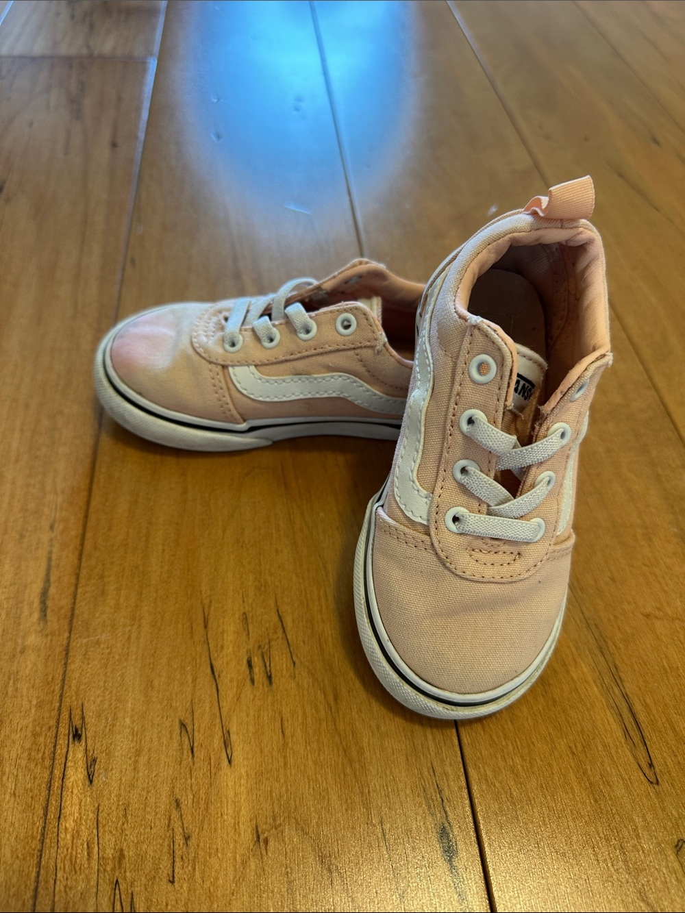 Vans Kids Light Pink Low-Top Canvas Sneakers
